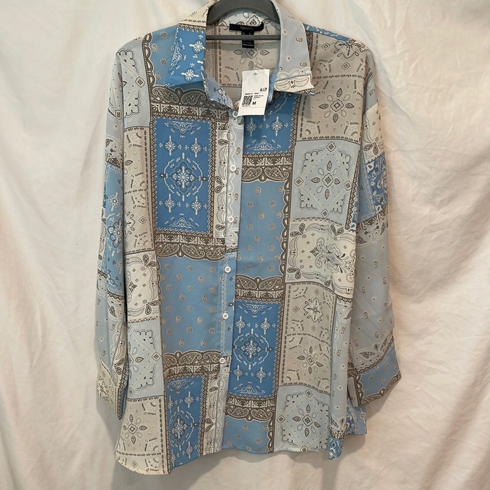 Forever 21. Size medium. Multi color bikes and grays and ivory. Bandanna print.